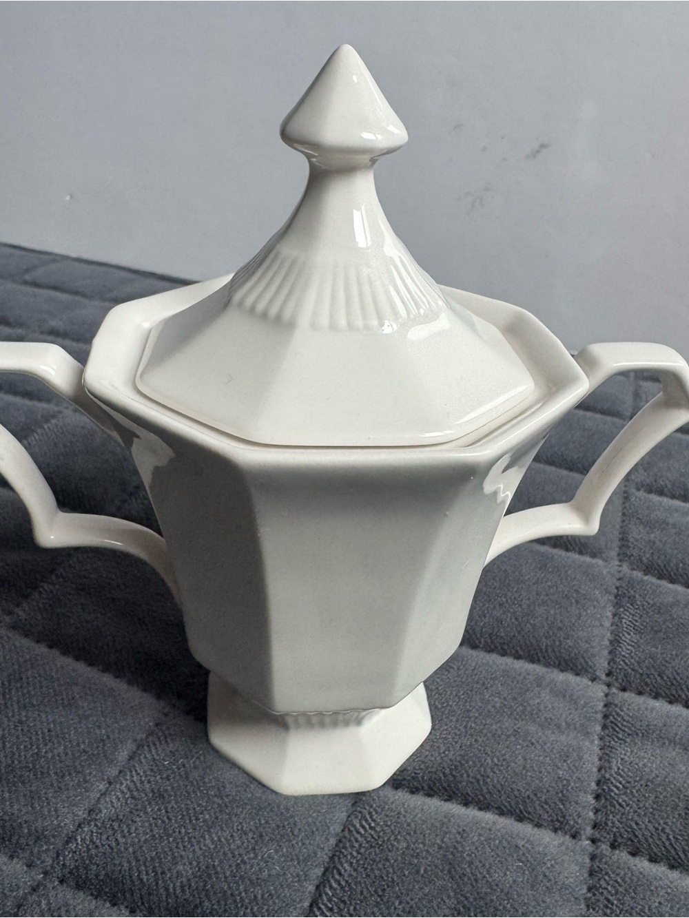 Vintage Nikko Classic Collection White Porcelain Lidded Sugar Bowl Japan
